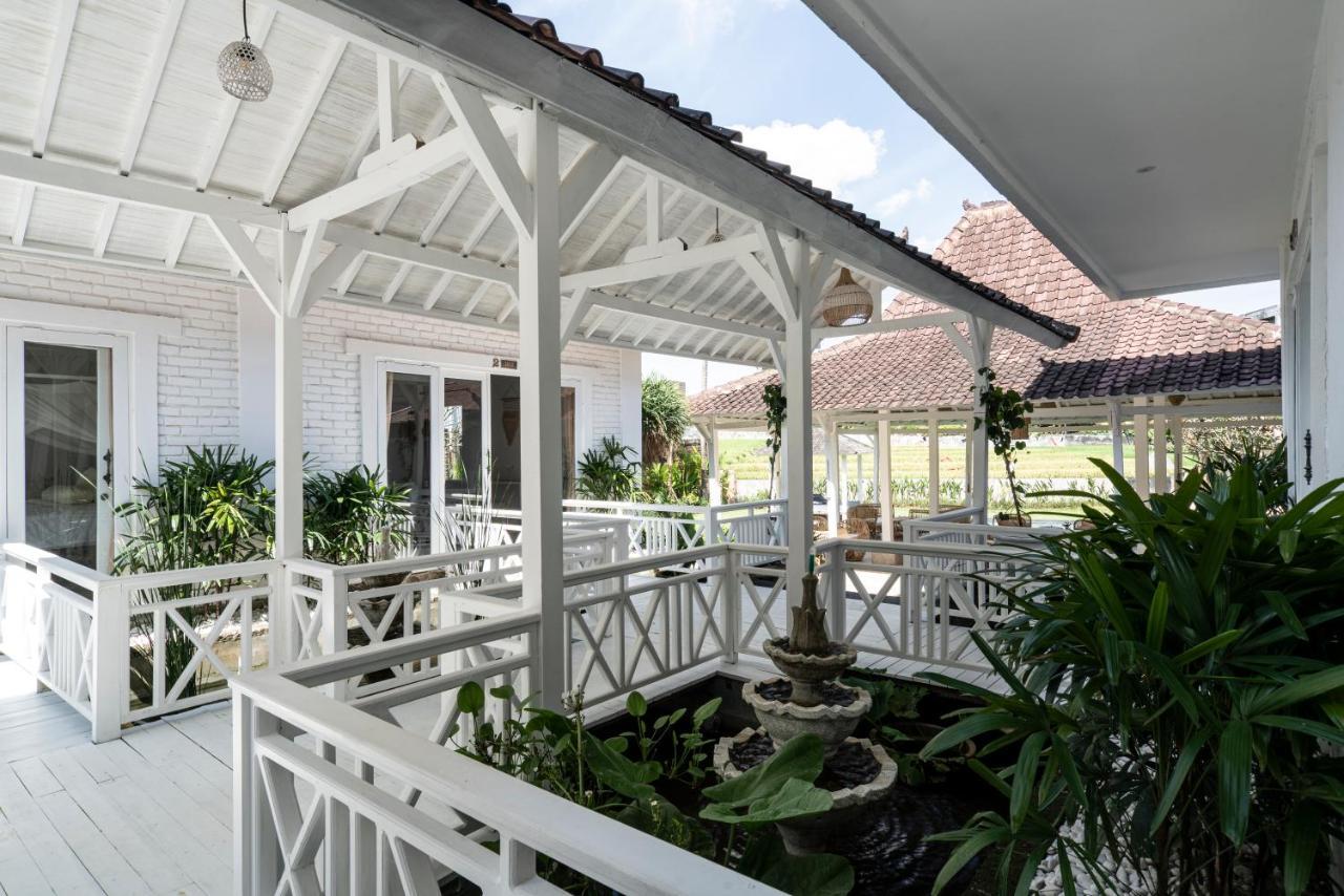 Isaiya Boutique Hotel Canggu  Exterior photo