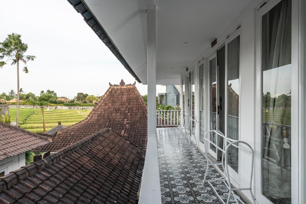 Isaiya Boutique Hotel Canggu  Exterior photo
