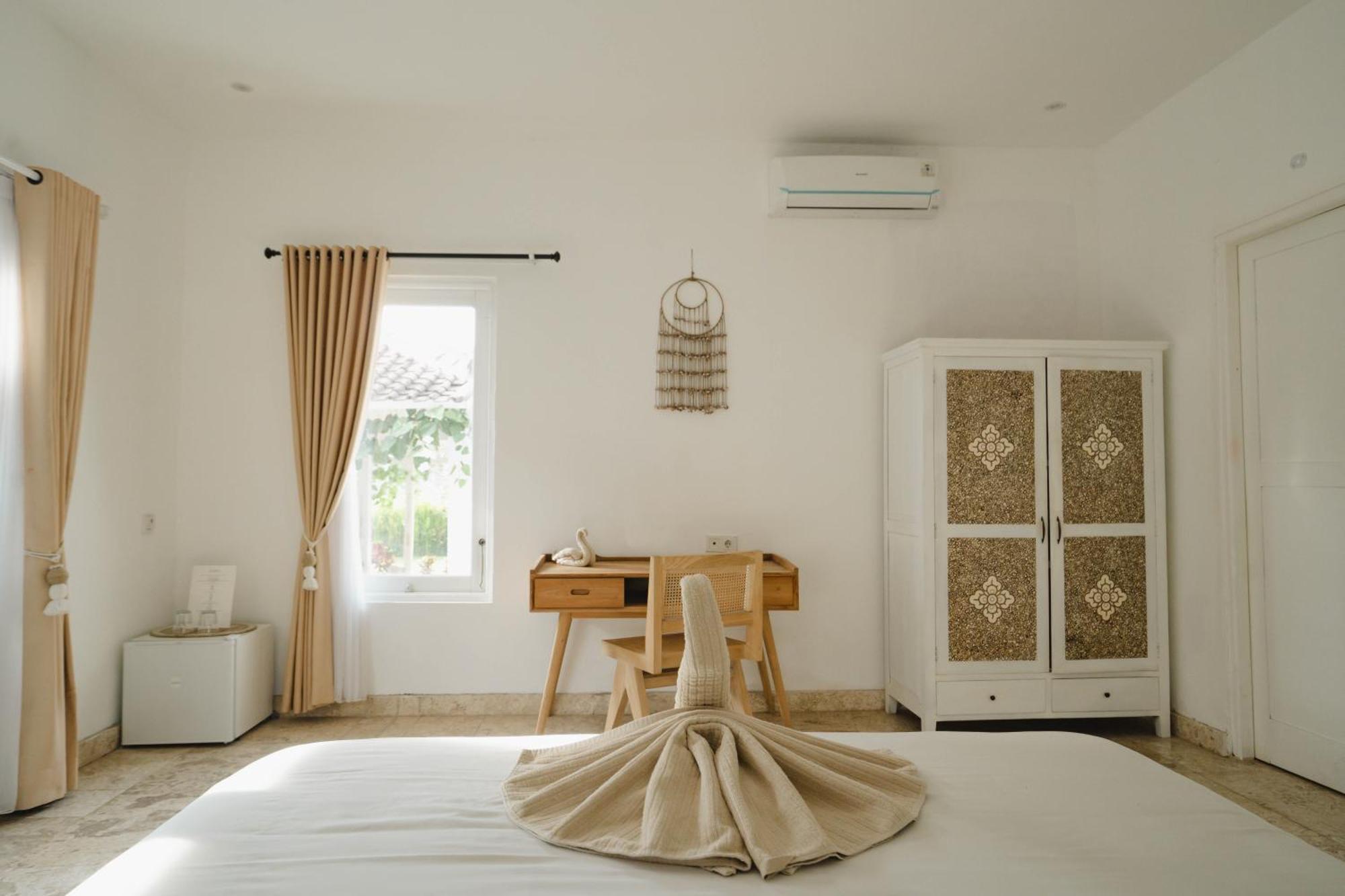 Isaiya Boutique Hotel Canggu  Exterior photo