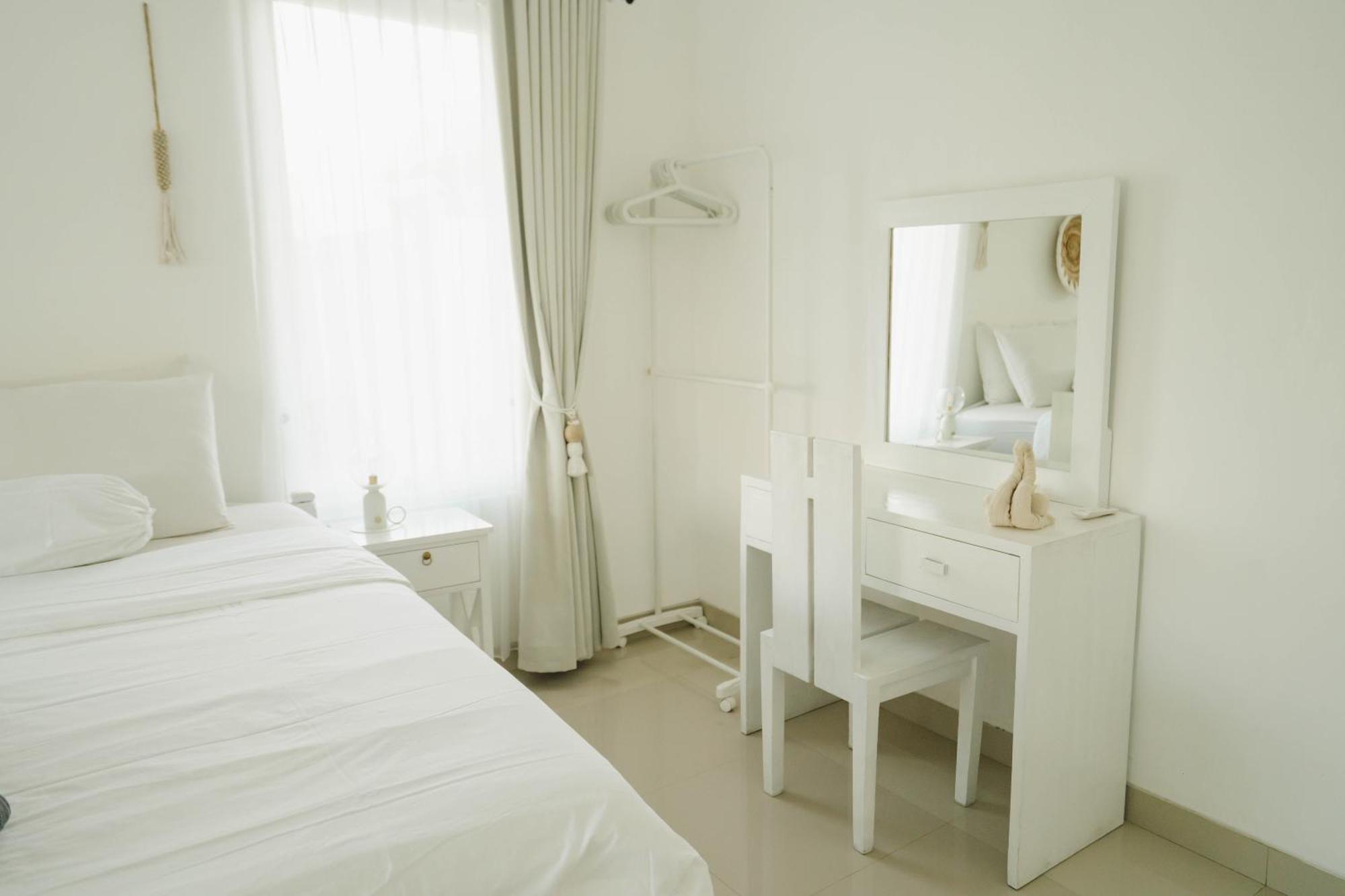 Isaiya Boutique Hotel Canggu  Exterior photo
