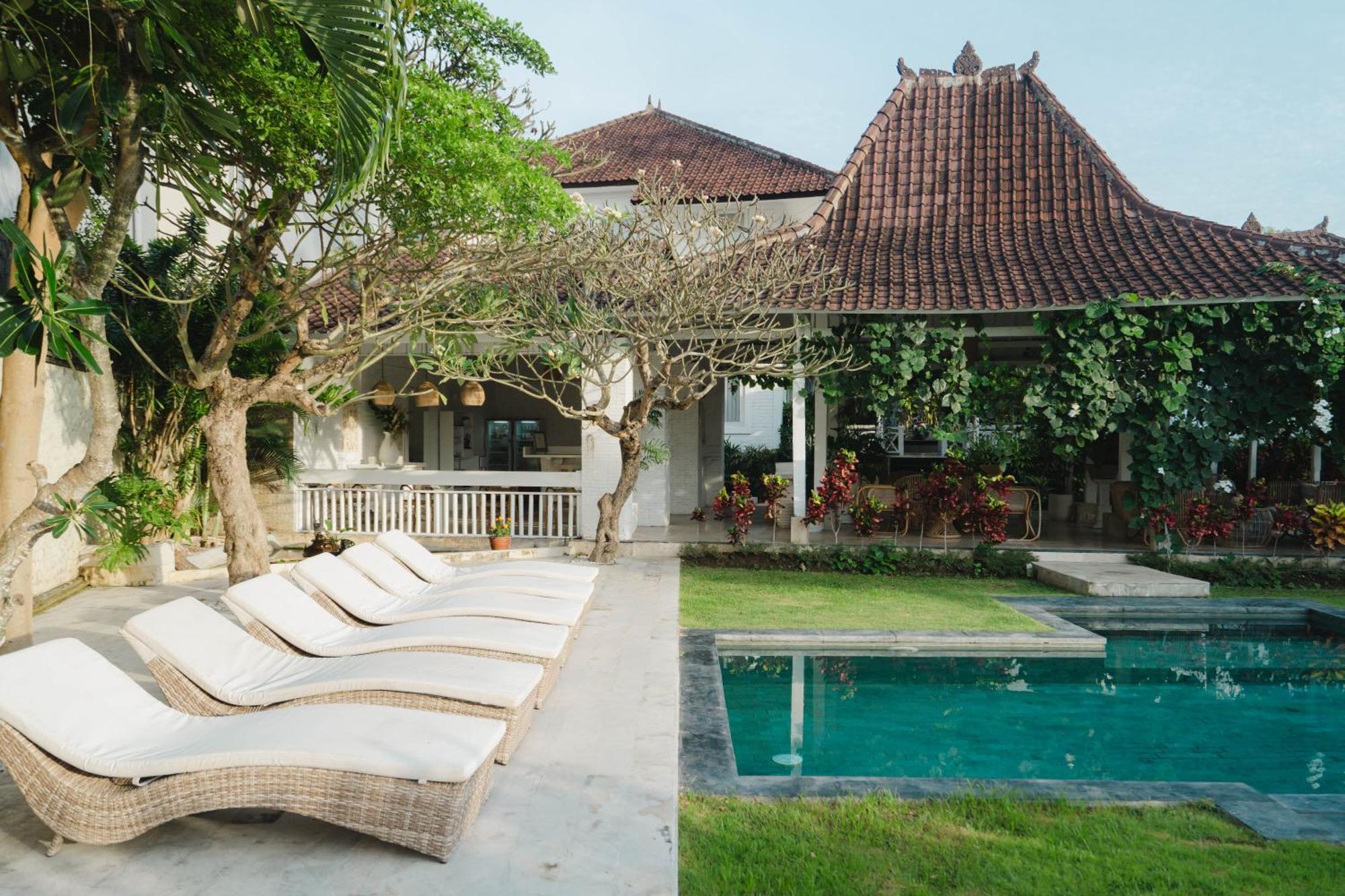 Isaiya Boutique Hotel Canggu  Exterior photo